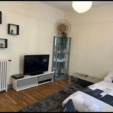 Studio Proche Paris, Proche Meteo 4,13 Montrouge Buitenkant foto